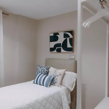 Апартаменти Apartamento Foncalada *