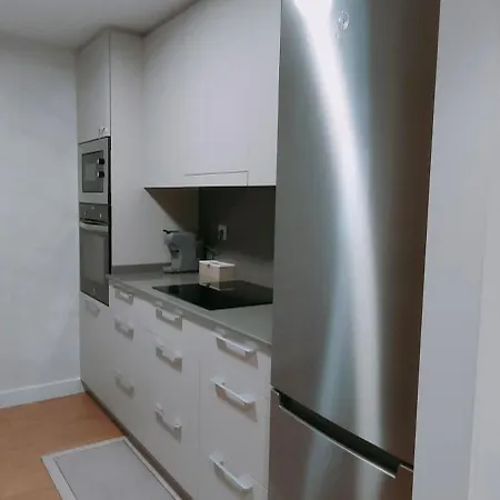 Апартаменти Apartamento Foncalada Ов'єдо