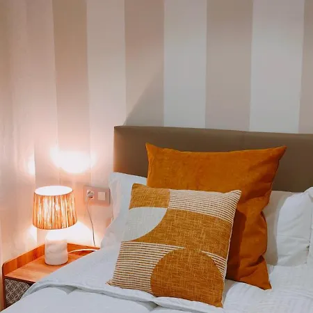 Апартаменти Apartamento Foncalada Ов'єдо