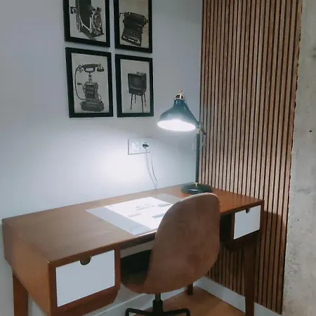 Апартаменти Apartamento Foncalada *