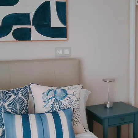 Апартаменти Apartamento Foncalada